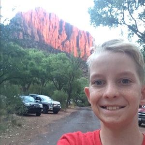 Meet your Posher, Aaron